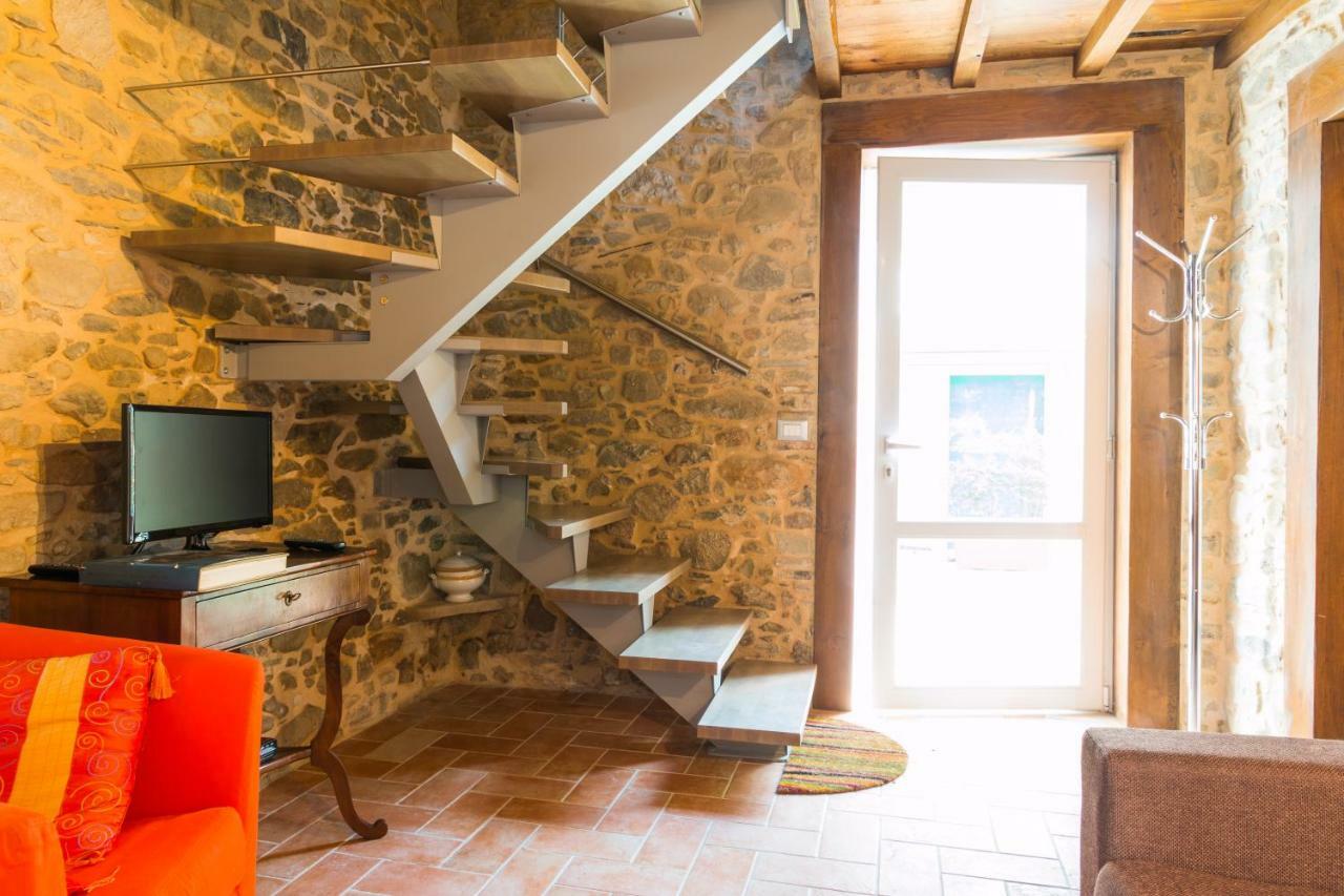 הוילה Pescaglia Casa Bel מראה חיצוני תמונה