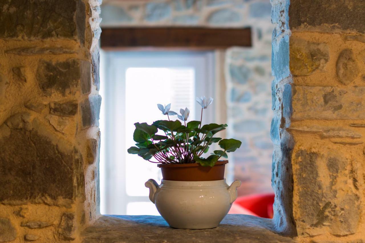 הוילה Pescaglia Casa Bel מראה חיצוני תמונה